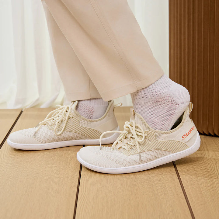 Go I SG off-white Barefoot Sneakers