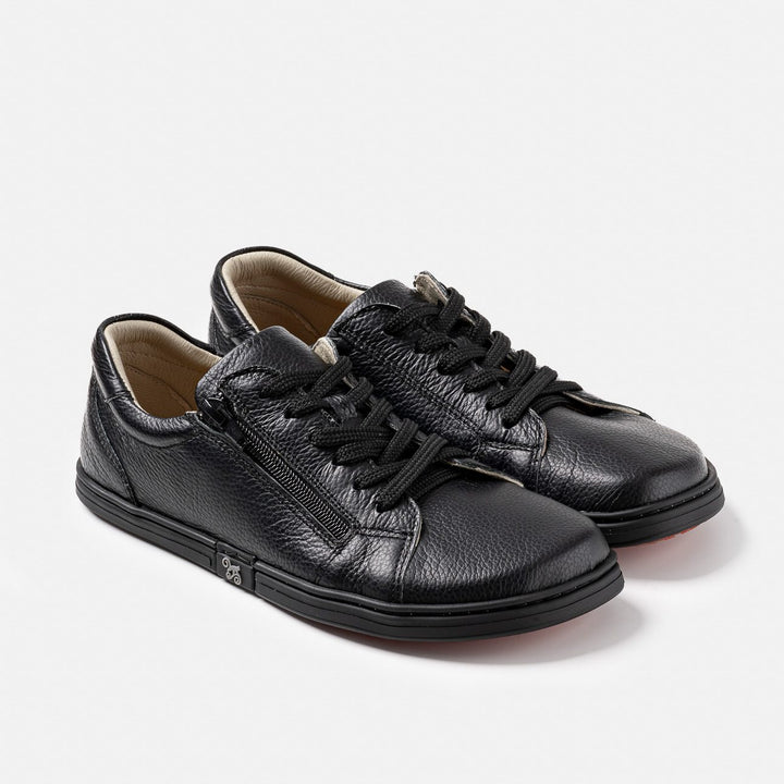 Echo MG black Barefoot Sneakers