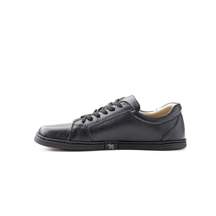 Echo MG black Barefoot Sneakers