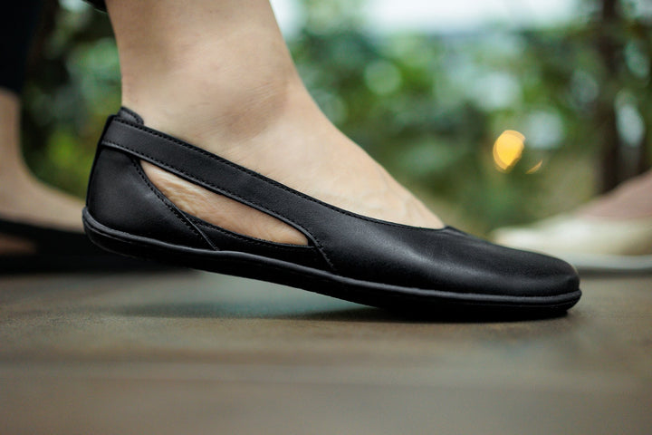 Bellissima BL black Barefoot Ballet