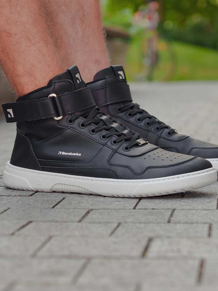 Zing High BL black and white Barefoot Sneakers