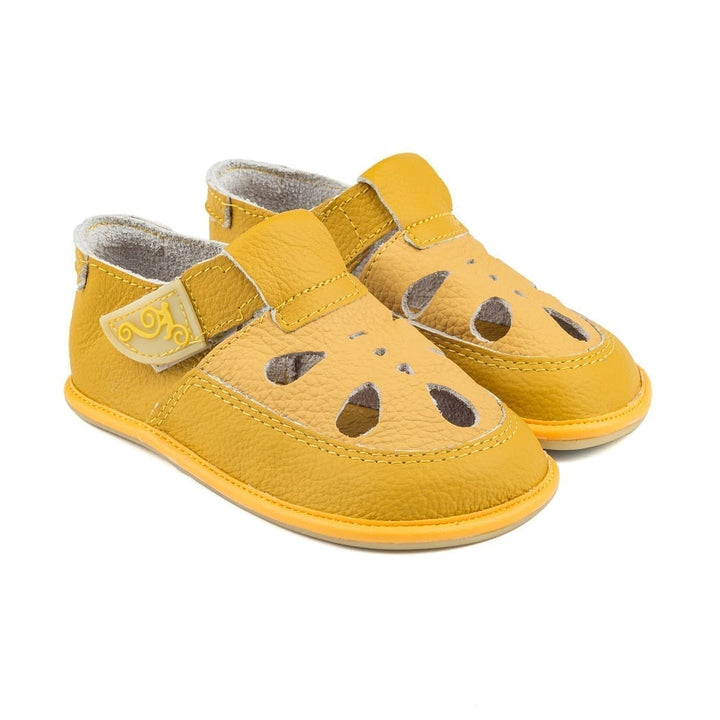 Coco MG yellow Barefoot Kids