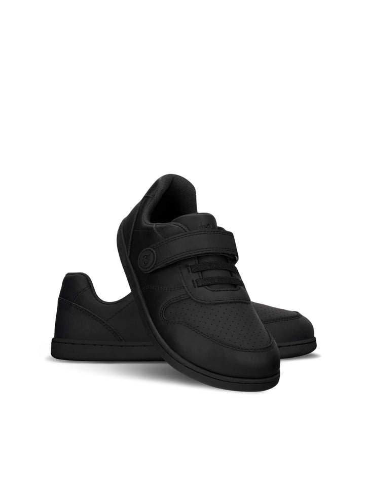 Scoot BL all black Barefoot Kids Sneakers