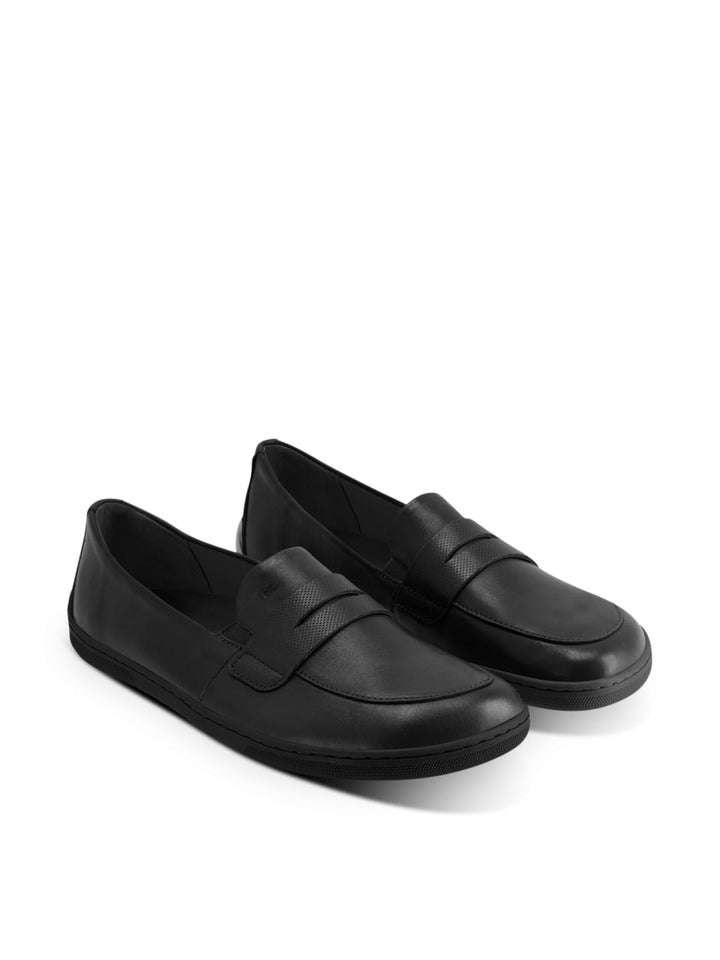 Мокасины Buena BL черного цвета Barefoot