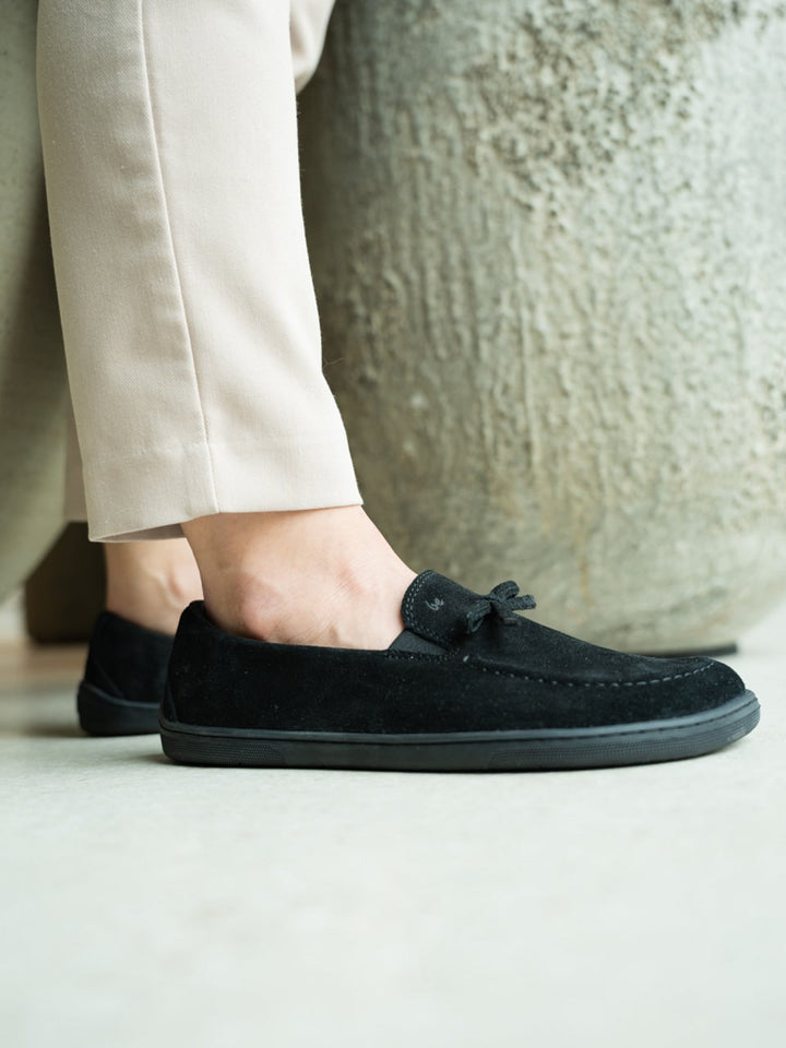 Aphrodite BL black Barefoot Moccasins